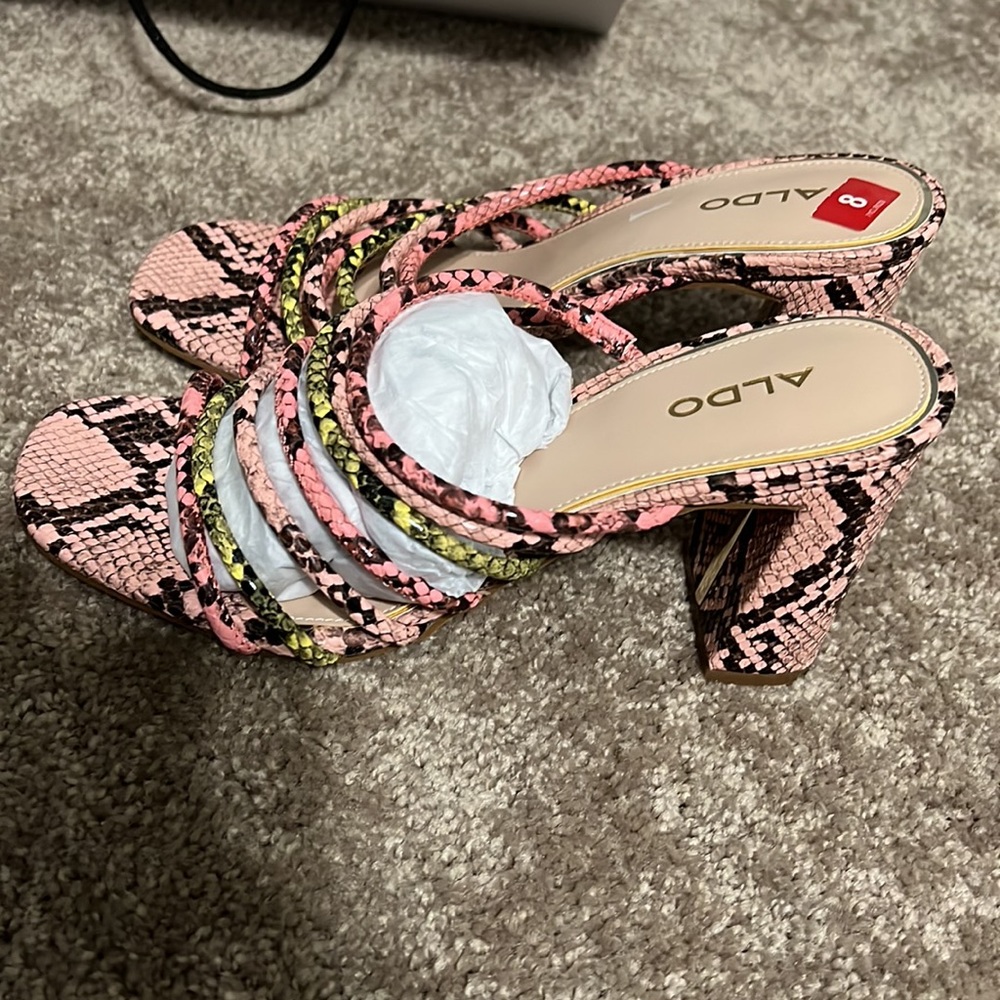 Python pattern wedge heels - Picture 3 of 3